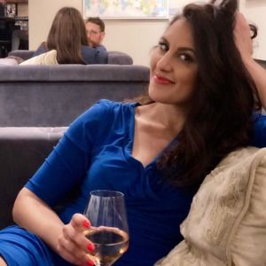 Meet your Posher, Elaina